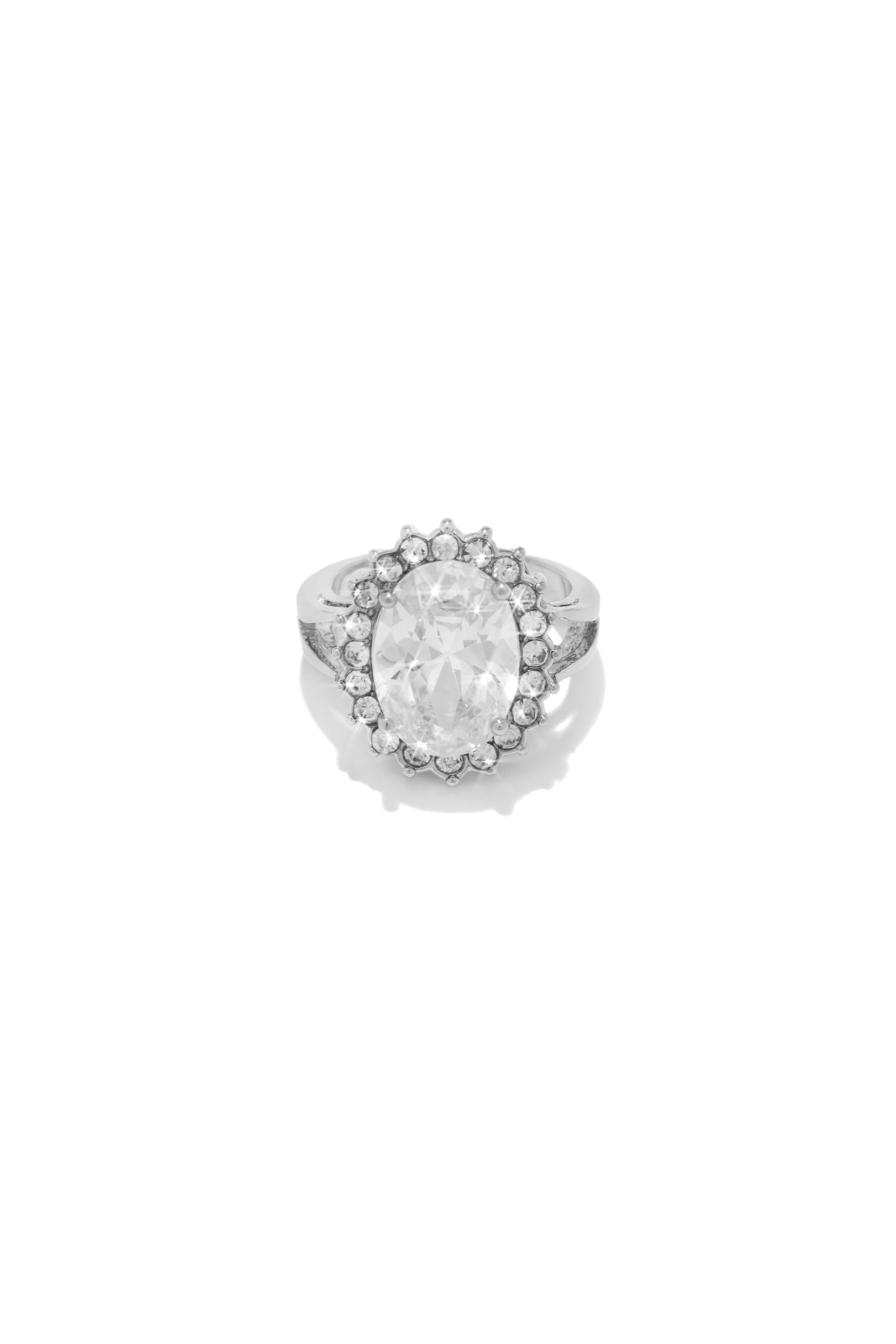 Pretty Glares Embellished Statement Ring - Silver