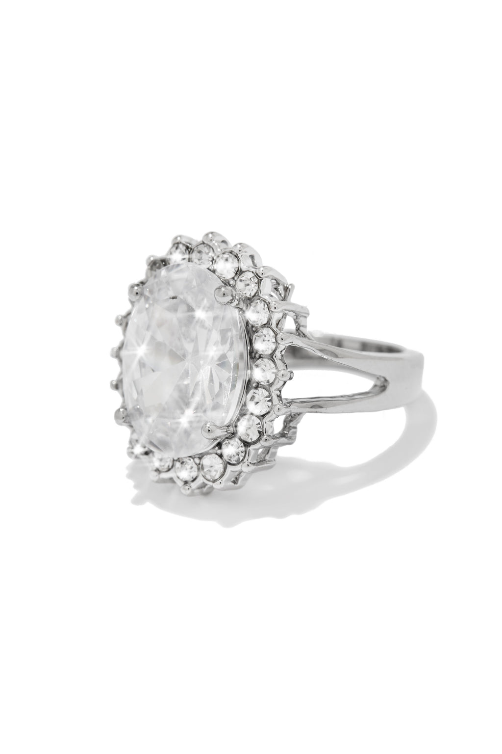 Pretty Glares Embellished Statement Ring - Silver